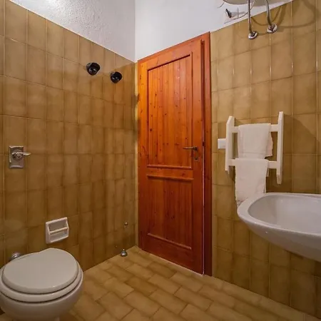 Di Fronte Al Mare Appartement Casa Azara